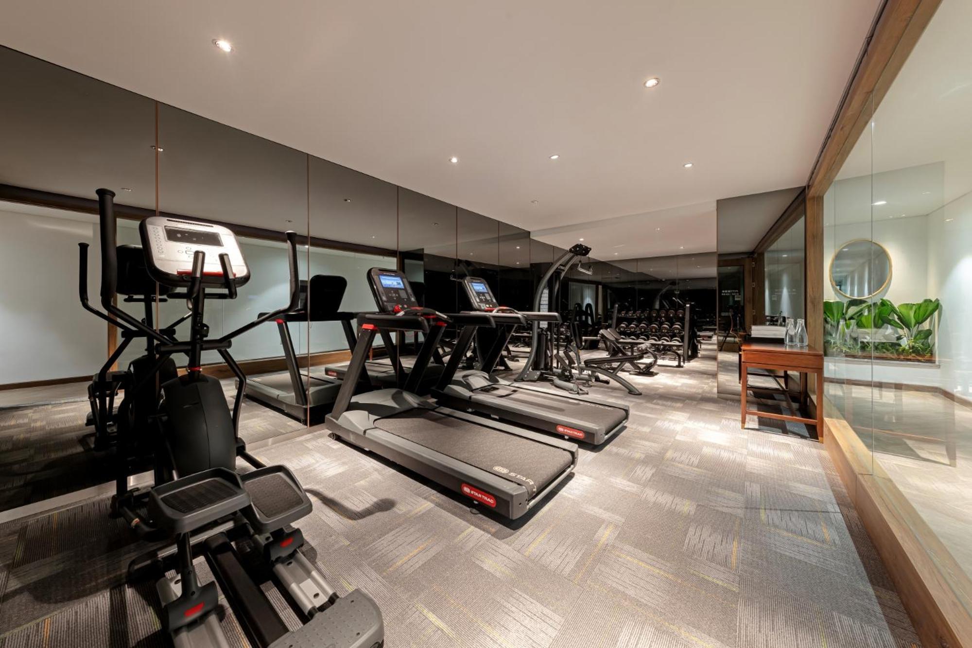 La Siesta Classic Hang Thung Hanoi Luaran gambar The gym at The Hari