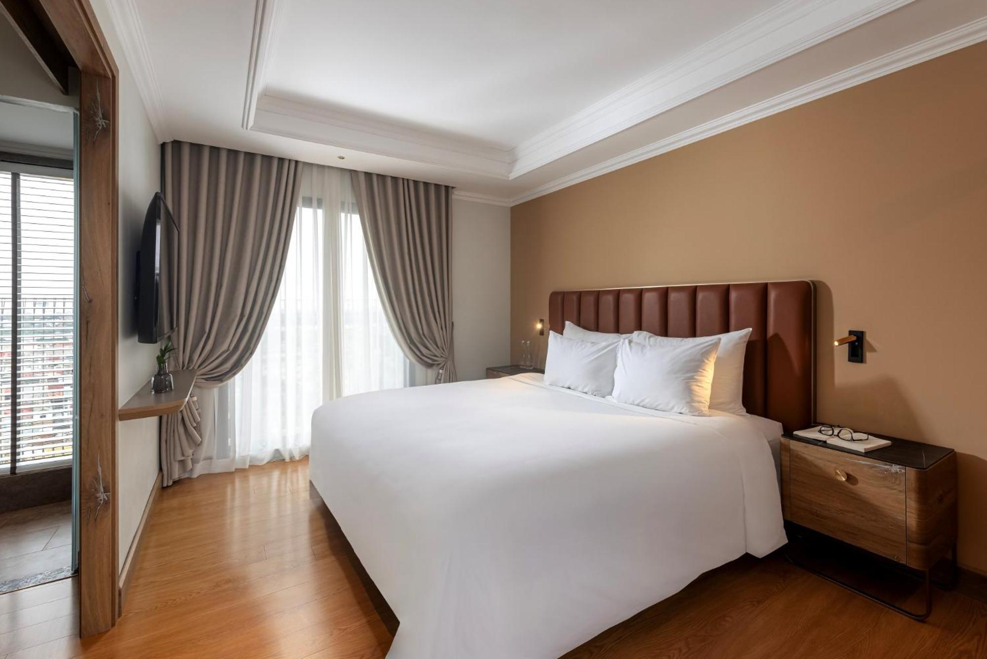 La Siesta Classic Hang Thung Hanoi Luaran gambar A bedroom at the hotel