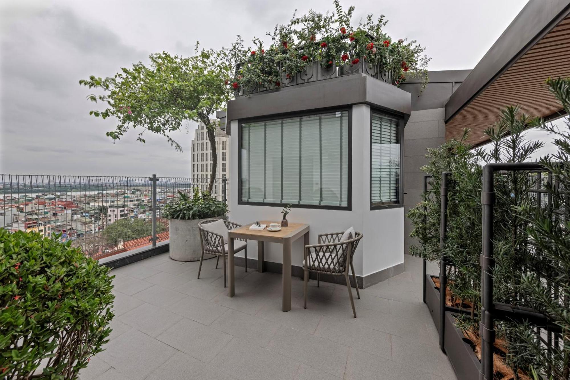 La Siesta Classic Hang Thung Hanoi Luaran gambar Rooftop garden